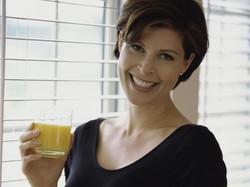 Anak Bisa Obesitas karena Ibu Konsumsi Minuman Diet Saat Hamil, Benarkah?