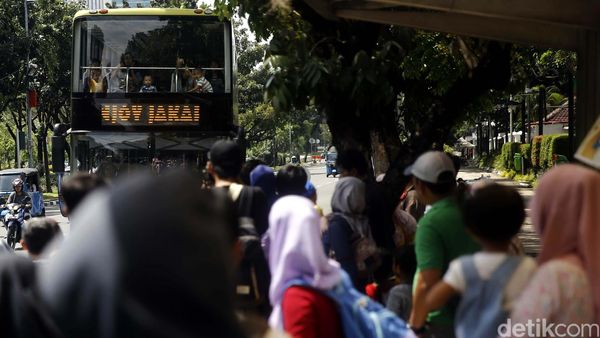 Bus Tingkat City Tour Dipadati Penumpang