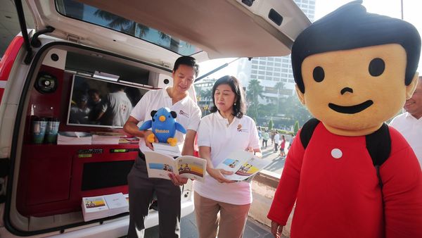 Literasi Keuangan BCA dan OJK Bersama SiMOLEK