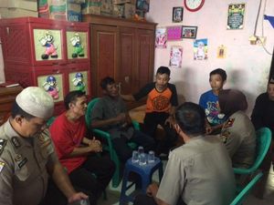 Kapolsek Jagakarsa Sambangi Rumah Duka, Janji Usut Penganiayaan Fahreza di GBK
