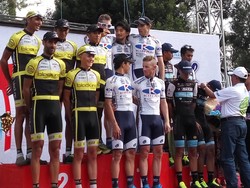 Kisah Pebalap Asing Tour de Ijen: Tentang Soto Ayam dan Tarian Gandrung