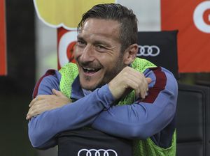 Totti: Saya Bukan Ikon, Hanya Warga Roma yang Mencintai Kota Ini Totti: Saya Bukan Ikon, Hanya Warga Roma yang Mencintai Kota Ini