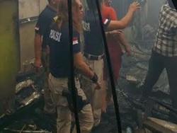 Melihat Pasukan Turn Back Crime Berjibaku di Kebakaran di Tamansari