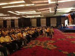 Tengah Malam, Golkar Bersiap Pilih Ketua Umum Baru