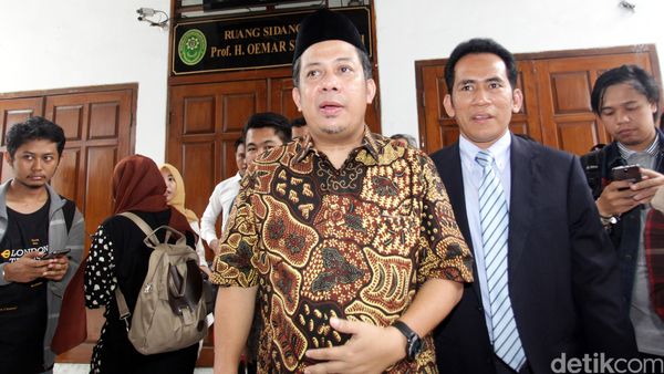 Sidang Lanjutan Gugatan Fahri Hamzah