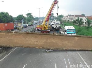 Begini Rekayasa Lalu Lintas dan Jalur Alternatif Menyusul Robohnya JPO di Tol BSD