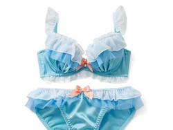 Lingerie Seksi yang Terinspirasi dari Putri Salju Hingga Little Mermaid