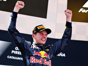 Max Verstappen: Ini Luar Biasa, Sulit untuk Dipercaya Max Verstappen: Ini Luar Biasa, Sulit untuk Dipercaya