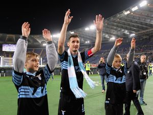 Klose Belum Tahu Mau ke Mana Musim Depan