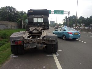 Sopir Truk yang Hancurkan JPO di Tol BSD Tak Pegang SIM