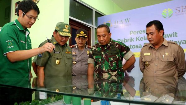 Sentosa Bumi Wijaya Bermitra dengan Petani Sawit Independen