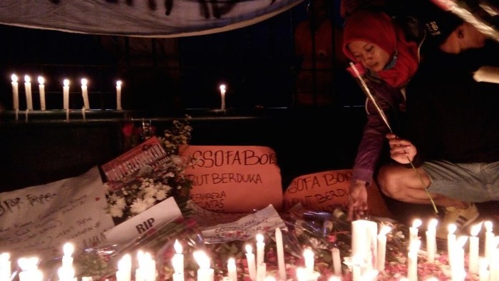 Gelar Aksi Seribu Lilin, Ini 7 Tuntutan The Jakmania