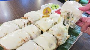 Wah, Uniknya Menikmati Martabak Gelato yang Berselimut Asap
