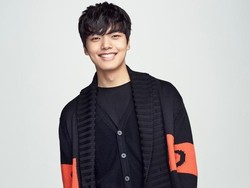 Pengumuman! Fanmeeting Yeo Jin Goo Berubah Tanggal