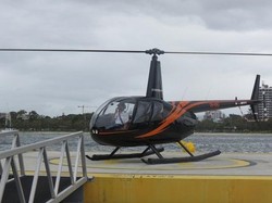 Liburan Seru di Gold Coast, Keliling Kota Naik Helikopter!