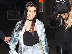 Gaya Selebriti Saat Nonton Konser Beyonce: Bodysuit Hingga Boots Tinggi