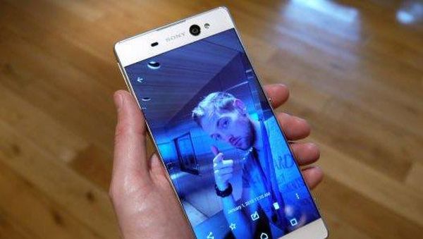 Android Bongsor Sony Xperia XA Ultra