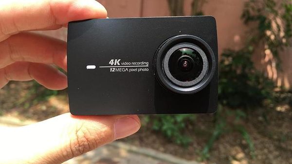 Intim dengan Si Mungil Xiaomi Yi Action Camera 2