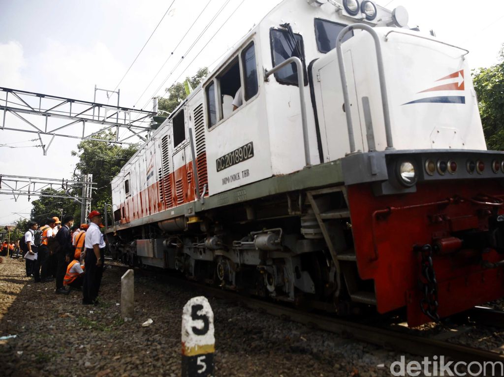 Kereta Lokal Tak Berhenti di Kemayoran, Ombudsman Bicara Maladministrasi Kereta Lokal Tak Berhenti di Kemayoran, Ombudsman Bicara Maladministrasi