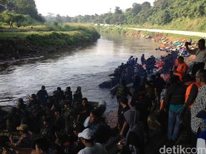 Susuri Kali Ciliwung, Ahok: Kalau Bagus Mungkin Jadi Jalur Transportasi Umum