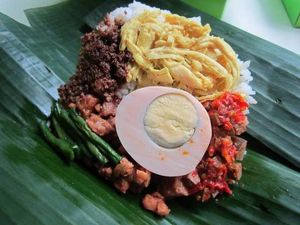 Sedap Komplet, Nasi Bogana yang Enak untuk Makan Siang! Sedap Komplet, Nasi Bogana yang Enak untuk Makan Siang!