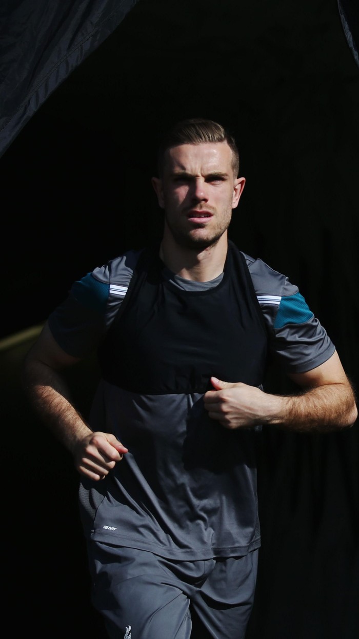 Henderson Tak Berharap Jadi Starter