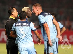 Jelang Lawan Persipura, Persela Fokus Benahi Lini Belakang