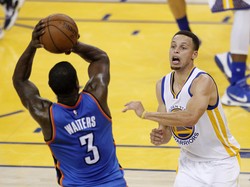 Warriors Samakan Kedudukan Jadi 1-1