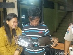 Wanita ini Tertangkap Mencongkel Spion Bersama Iparnya di Sawah Besar