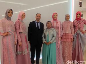Feny Mustafa: Indonesia Layak Jadi Kiblat Mode Muslim Dunia Feny Mustafa: Indonesia Layak Jadi Kiblat Mode Muslim Dunia