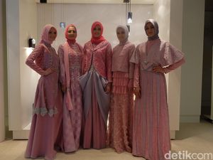 Fashion Show di Museum Swarovski, Shafira Pamer Koleksi Berhias Ratusan Kristal