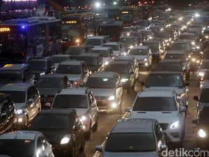 Industri Multifinance yang Tengah Lesu