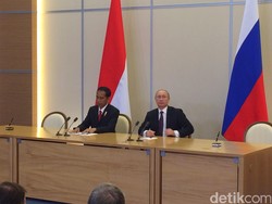 Bertemu Jokowi, Putin: Soekarno Teman Sejati Negara Kami