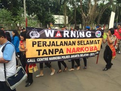 Polisi Masuk ke Universitas Pancasila Kampanyekan Tolak Narkoba