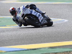 Yonny Hernandez Tercepat di Sesi Pertama Yonny Hernandez Tercepat di Sesi Pertama