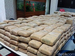 Bareskrim Amankan Satu Truk Ganja Jaringan 4 Provinsi