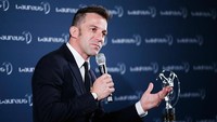 Alessandro Del Piero pergi dari Juventus menuju Liga Australia. Pihak klub tak memberi kontrak tambahan, namun menawarkan posisi baru di jajaran direksi. (Foto: Getty Images/Boris Streubel)