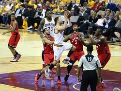 Cavs Jinakkan Raptors Lagi, Kini Unggul 2-0