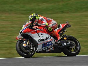 Iannone Kembali Jadi Pebalap Tercepat Iannone Kembali Jadi Pebalap Tercepat