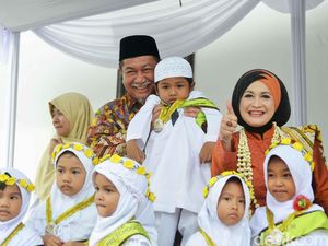 Hampir Seribu Penghapal Quran Muncul di Jabar, Wagub: Ini Luar Biasa, Harus Diberdayakan Hampir Seribu Penghapal Quran Muncul di Jabar, Wagub: Ini Luar Biasa, Harus Diberdayakan