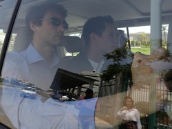 Tim Penyelidik Temukan FDR Egypt Air MS804 di Laut Mediterania