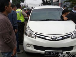 Diduga Kekurangan Oksigen, Pria ini Ditemukan Tewas di Dalam Mobil