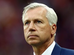 Pardew Puas dengan Upaya Palace, tapi Keluhkan Kinerja Wasit