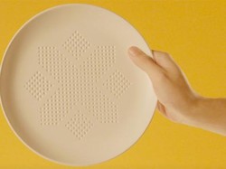 Piring Ajaib Ini Diklaim Bisa Serap Kelebihan Kalori Makanan