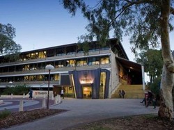 Kampus Australia Barat Usulkan Bisnis Komersil dan Kolaborasi dengan Swasta