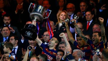 Barcelona Juara Usai Manfaatkan Sisi Kanan Sevilla