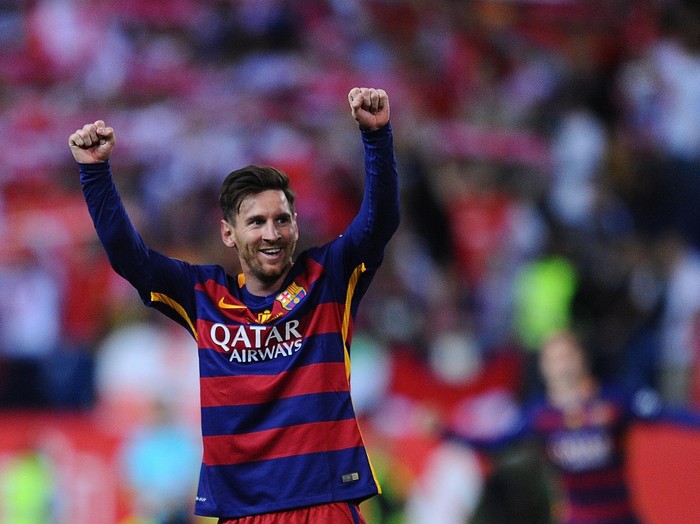 Puja-Puji Alba untuk Messi