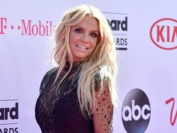 Selain Hilary Duff, Ini 5 Selebriti yang Menikah di Usia Muda