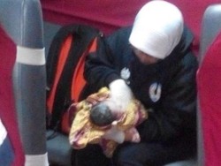 Wanita ini Melahirkan Bayi Perempuan di Kereta Menuju ke Malang