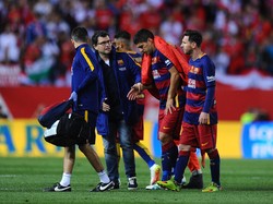 Cedera Suarez Warnai Kemenangan Barca